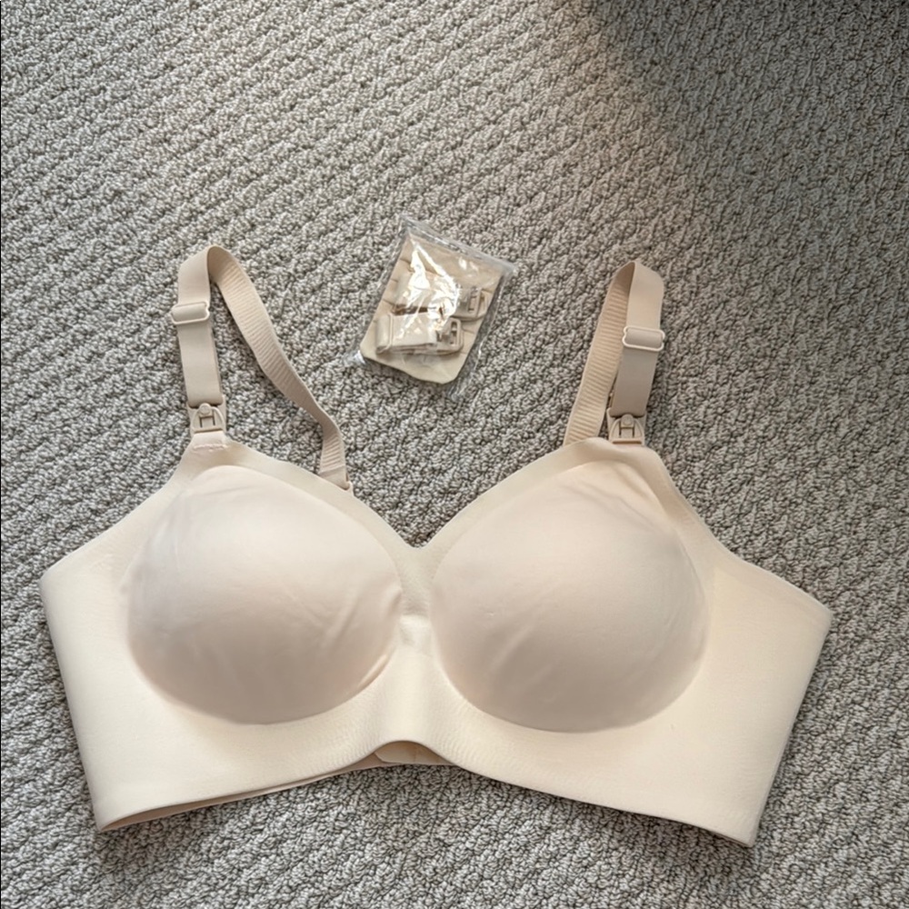 Momcozy nursing bra